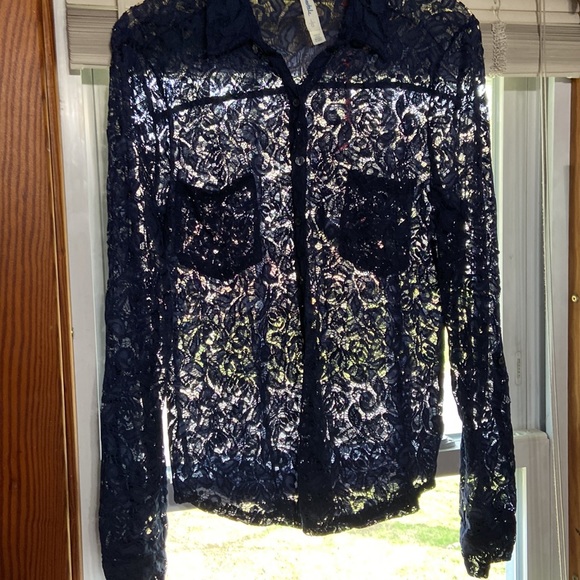 Aeropostale lace button down shirt - Picture 3 of 5